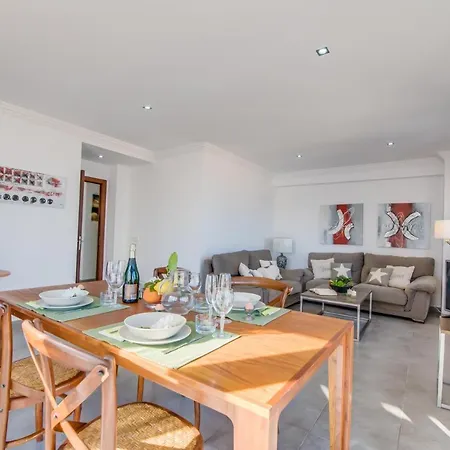 Апартаменти Ideal Mallorca - Castello Playa *